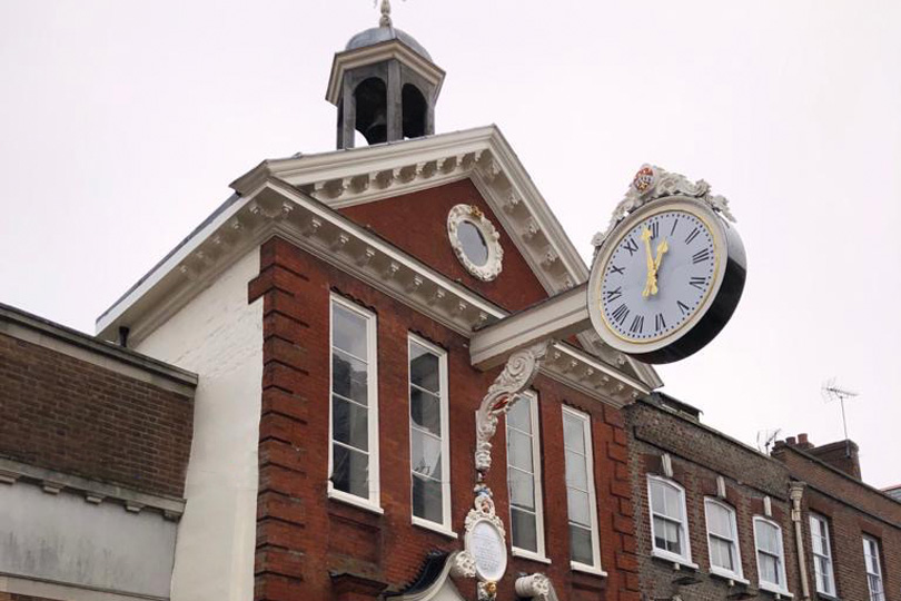 A clock in Rochester.